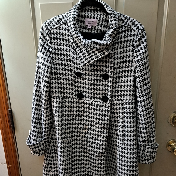 Sashimi Jackets & Blazers - Sashimi Houndstooth Coat